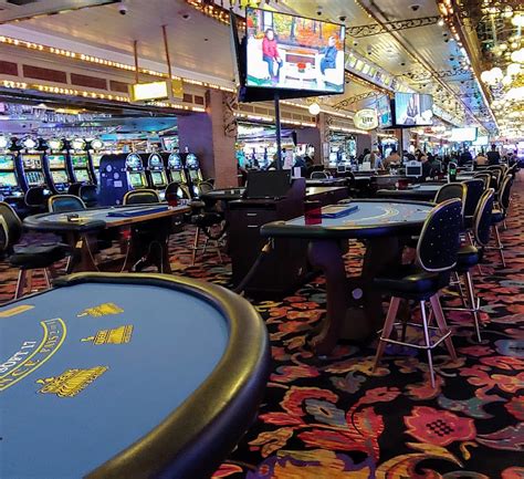 $5 blackjack vegas|Best Guide to Downtown Las Vegas Blackjack and .
